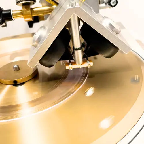 Cut Records What Are Lathe-Cut Vinyl Records? A Modern Guide to Dubplates & – Lathe ...