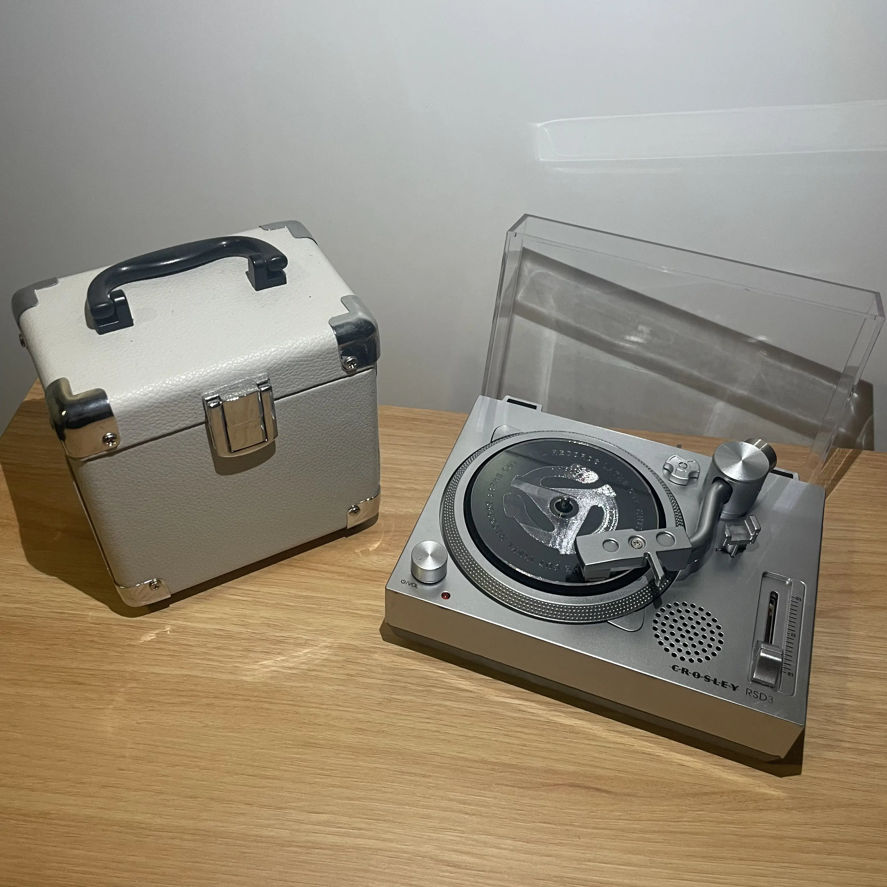 3″ Lathe Cut Vinyl Record – Mini Player Edition Lathe Cut Vinyl Records